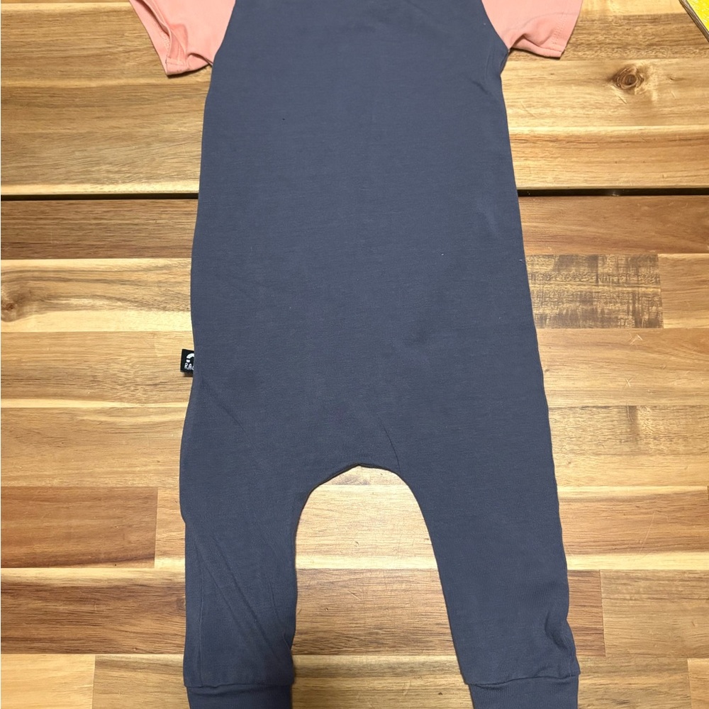 RAGS • Rags to Raches • Classic Romper - Picture 3 of 4